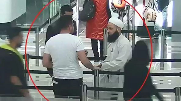 10 yıl sahte kimlikle dolaşan firari İstanbul Havalimanı'nda yakalandı