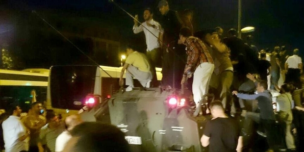 15 Temmuz'da İstanbul Valiliği'ni basan askerlere 3'kez ağırlaştırılmış hapis istemi