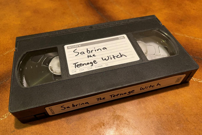 21 yıl önce kiraladığı VHS kaseti geri götürmedi, hakkında arama kararı çıkarıldı