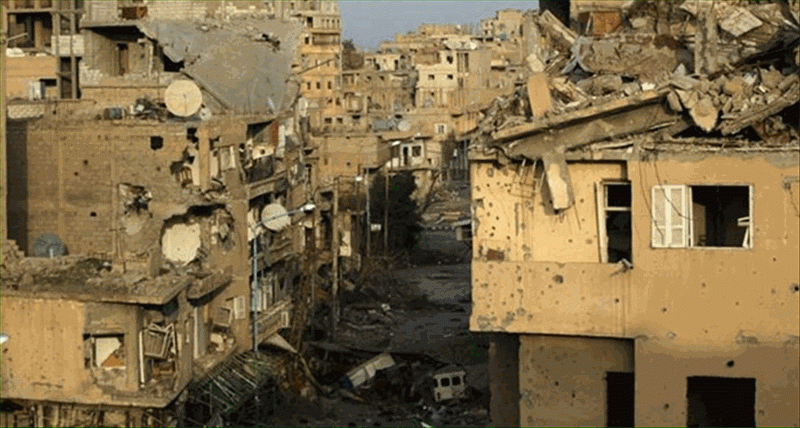 228 bin Suriyeli IŞİD kuşatması altında!