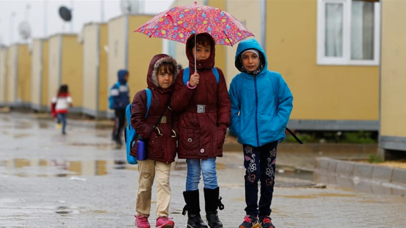 397 bin Suriyeli çocuk okula gidemedi