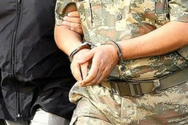 43 ilde FETÖ operasyonu: 101'i muvazzaf, 157 kişi hakkında gözaltı kararı