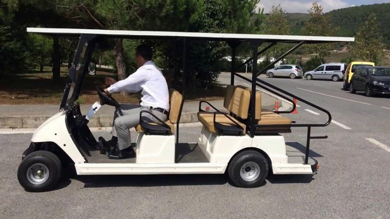 6 milyar 39 milyon lira borcu olan Kocaeli Belediyesi 270 bin liraya golf arabası aldı