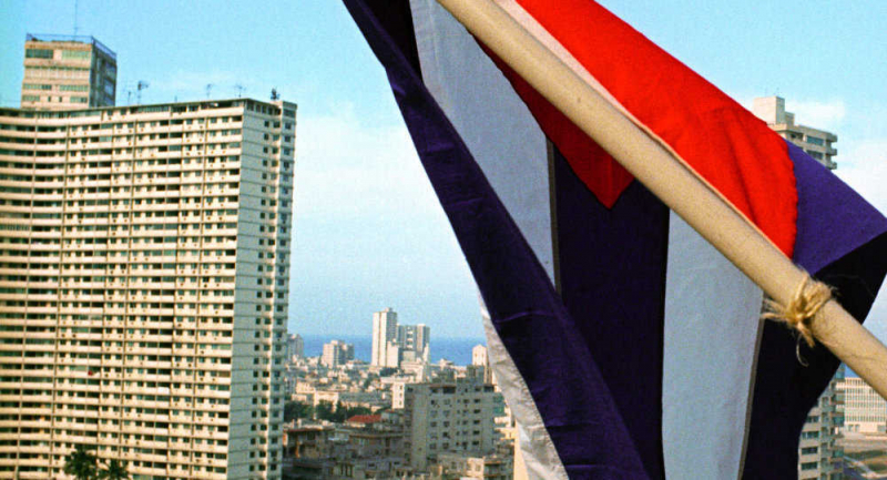 ABD, Küba'ya yaptırımları arttırdı