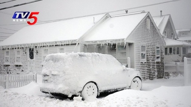 ABD'de kar fırtınası! 11 bölgede OHAL ilan edildi, 10 kişi öldü!