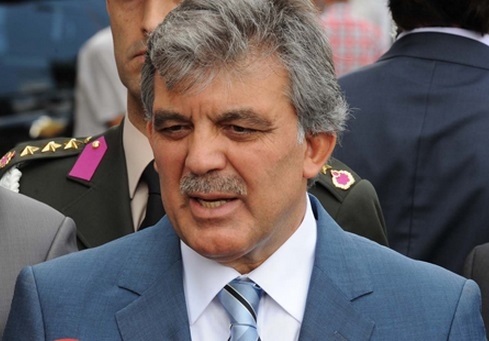 Abdullah Gül: Beraberce bir hükümet kurmayı denemek lazım!