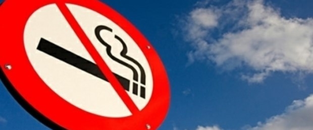 Açık alanlarda sigara içmek yasaklandı!