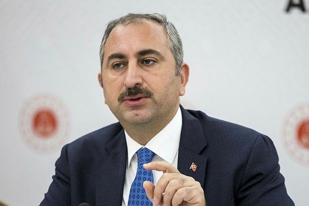 Adalet Bakanı Gül yargıda alınan koronavirüs kararlarını açıkladı