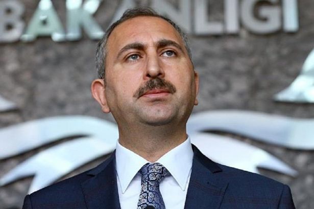 Adalet Bakanı Gül'den 'FETÖ borsası' açıklaması: İster hakim, ister avukat kimse yargıya leke düşüremez
