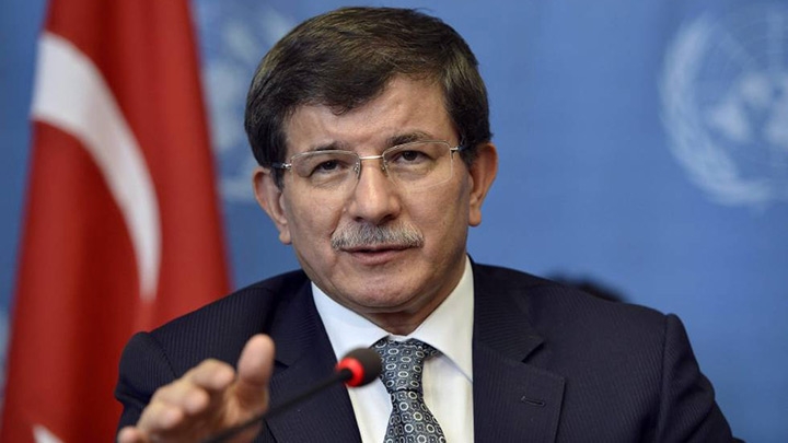Ahmet Davutoğlu: Anayasada laiklik olacaktır!
