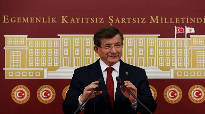 Ahmet Davutoğlu: Camiler neden ibadete kapalı?