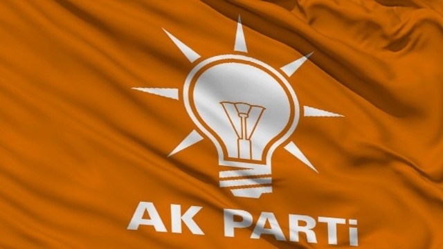 AKP'de etkinlikler yasaklandı!