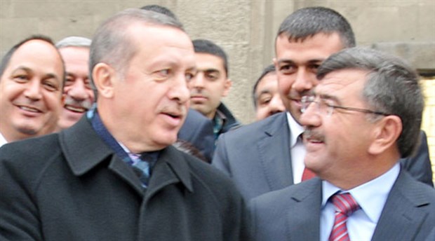 AKP'li Belediye başkanı istifa etti