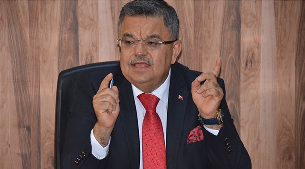 AKP'li belediye başkanı: Erdoğan'ın kapısında temizlikçi olurum