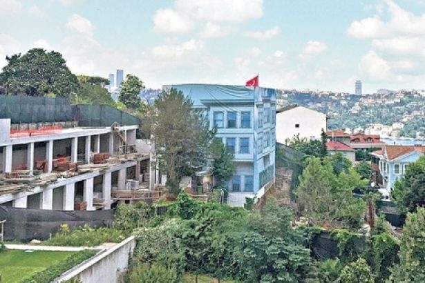 AKP'li İstanbul Büyükşehir Belediyesi Sarraf'ın villasını yıktırmadı!