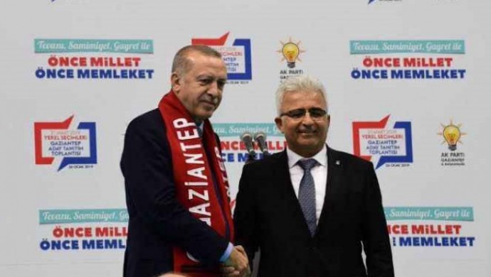AKP'li Nurdağı belediye başkanı gözaltına alındı 