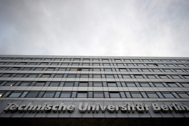 Alman gazete: Alman üniversitelerinde Allah'a yer yok!