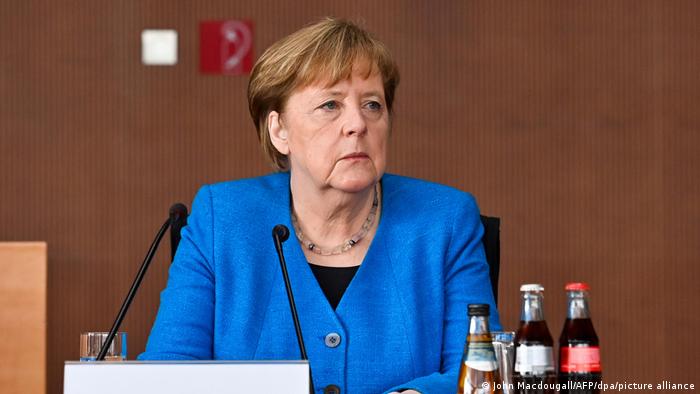 Almanya Başbakanı Merkel, gece sokağa çıkma kısıtlamasını savundu 
