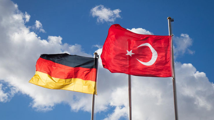 Almanya, Türkiye'yi riskli ülke ilan etti: 5 gün karantina zorunluluğu