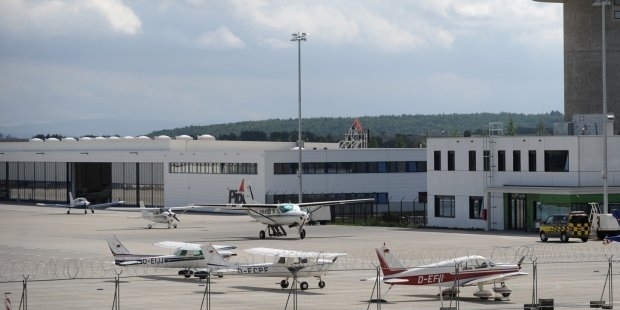 Almanya'dan Türkiye'ye gelecek uçak ihbar nedeniyle boşaltıldı!