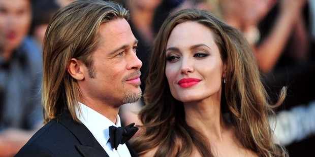 Angelina Jolie ile Brad Pitt boşanıyor!