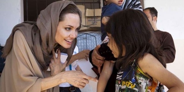 Angelina Jolie Türkiye'nin mülteci politikasını övdü!