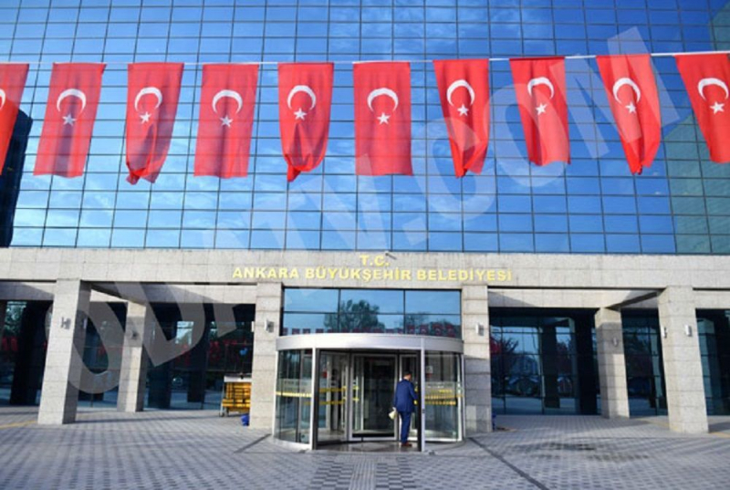 Ankara Büyükşehir Belediyesi tabelasına yeniden 'T.C.' ibaresi eklendi