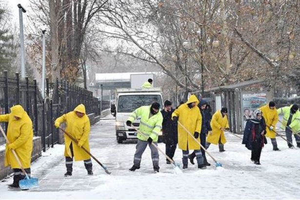 Ankara Valiliği'nden kar tatili açıklaması