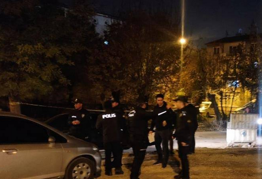 Ankara'da bir evde Afganistan uyruklu beş kişi, bıçaklanarak öldürülmüş halde bulundu 