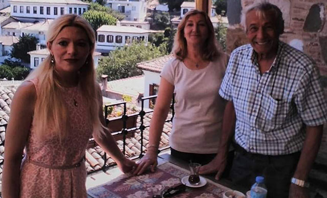Antalya'da ailesini öldürüp intihar etti