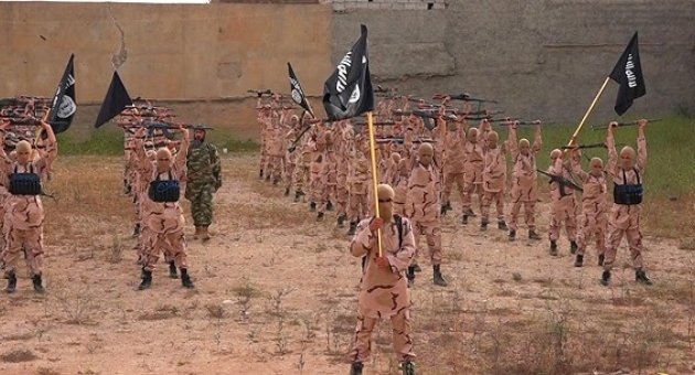 AP: IŞİD militanları Urfa'da kamplarda eğitiliyor!