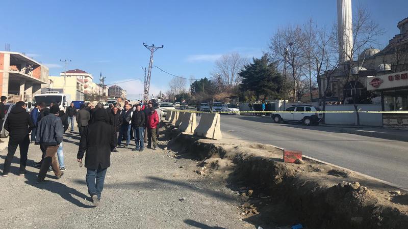 Arnavutköy'de silahlı çatışma: 1 ölü 3 yaralı