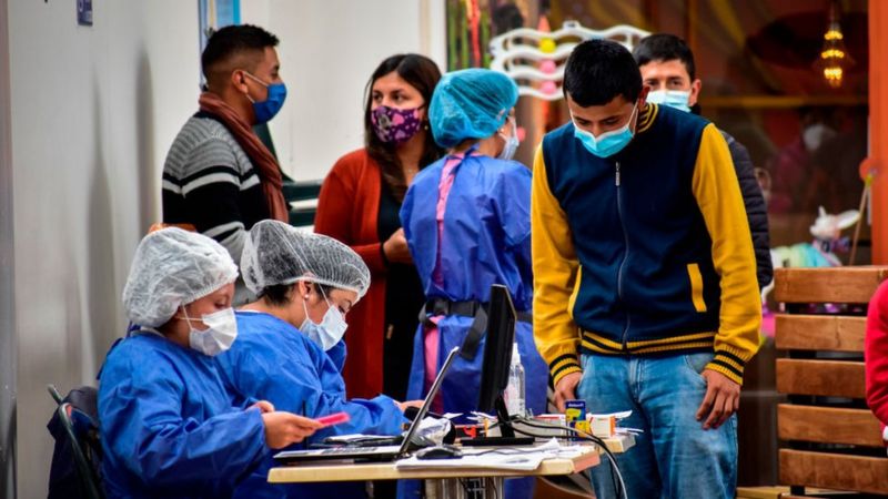 Aşılar Kolombiya varyantına karşı etkili mi?