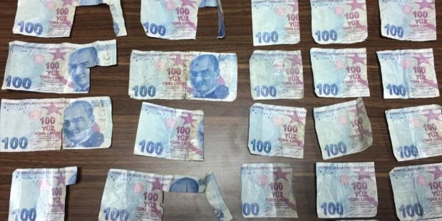 ATM'ye sahte para yatıran 2 kişi tutuklandı