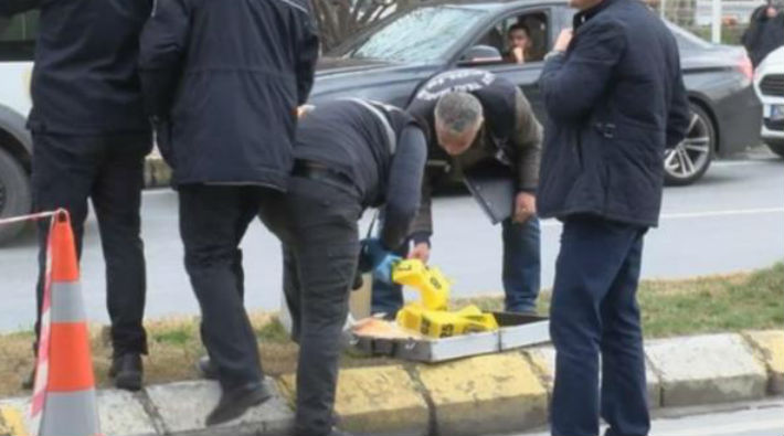 Bakırköy Adliyesi'nde sanığın babası, bir tanığı silahla vurdu