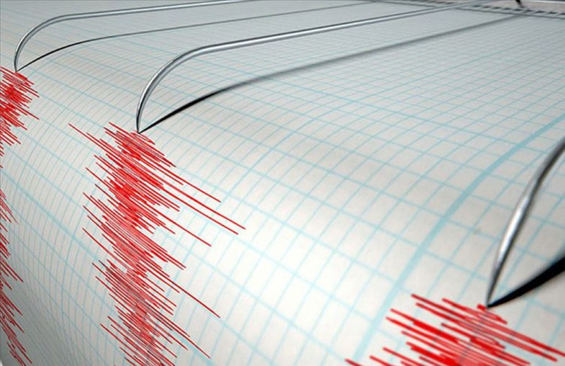 Balıkesir'de 10 dakika arayla 2 deprem