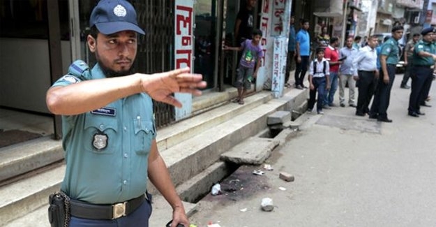Bangladeş'te LGBTİ'lilere saldırı! Ölüler ve yaralı var...