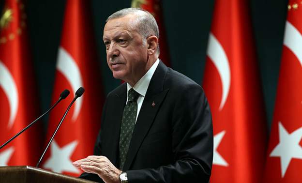 'Batı, Suriye'de savaşın bitmesi için Türkiye'ye yardım etmeli'
