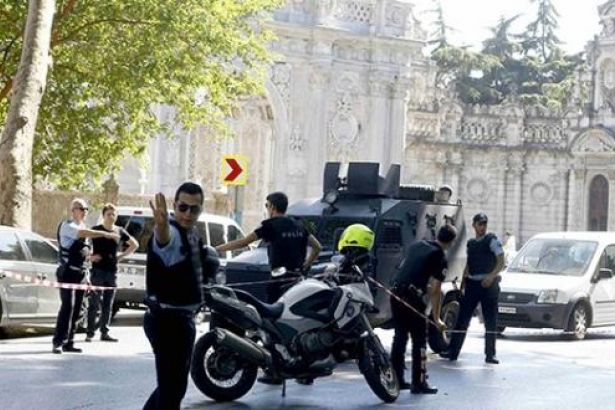 Beşiktaş'ta şüpheli motosiklet paniği