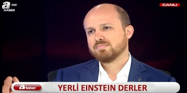 Bilal Erdoğan'a sosyal medyadan: PES'te kaleciyle gol attım!