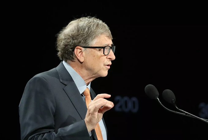 Bill Gates, şirket çalışanına 'uygunsuz e-postalar' göndermekle suçlandı 