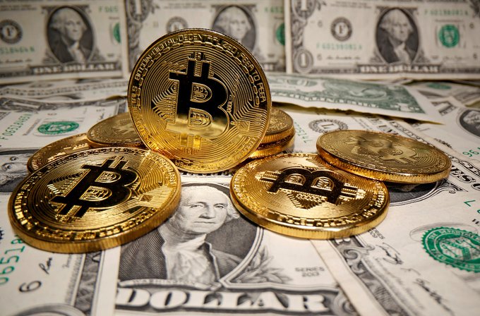 Bitcoin son 6 ayın rekor seviyesinde: 62 bin doların üzerine çıktı 