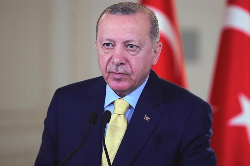 Bloomberg: TL, Erdoğan’ın baş döndüren politikalarının kurbanı oldu