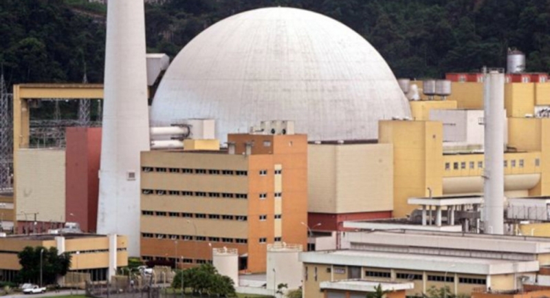 Brezilya'da nükleer yakıt taşıyan konvoya ateş açıldı