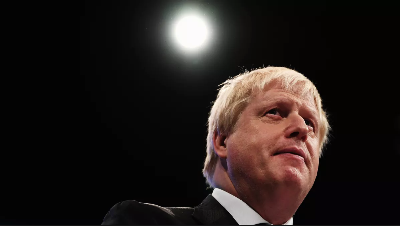 Britanya Başbakanı Boris Johnson koronavirüs nedeniyle yoğun bakımda