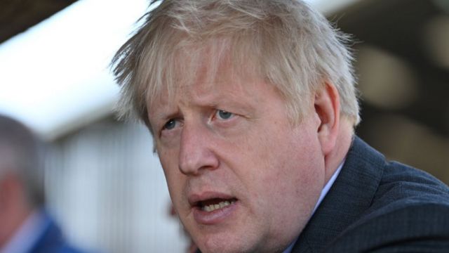 Britanya Başbakanı Johnson'ın yolsuzluk yaptığı iddialarına resmi soruşturma açıldı