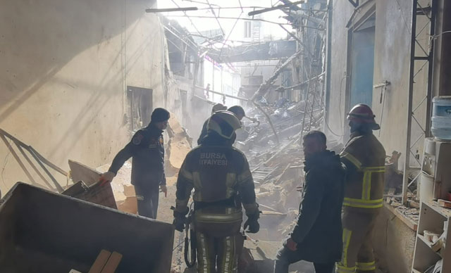 Bursa'da patlama: 1 işçi öldü, 4'ü ağır 6 işçi yaralandı 