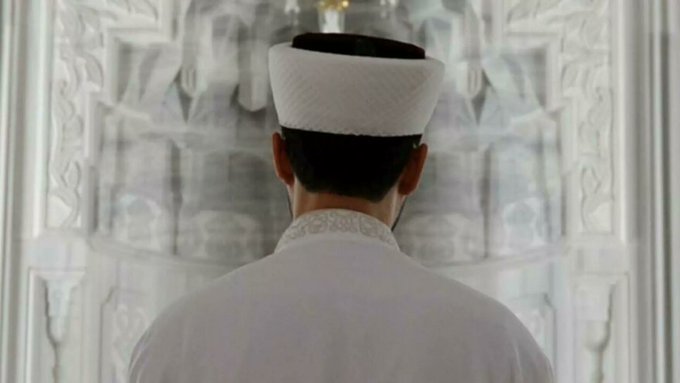 Cami imamları, 2 milyon TL'lik tarihi eser satarken yakalandı