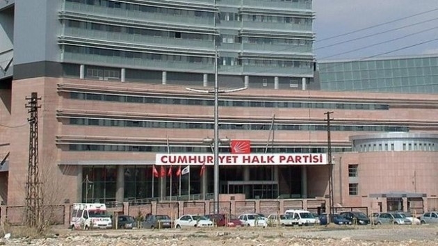  CHP Genel Merkezi önünde silahlar patladı!