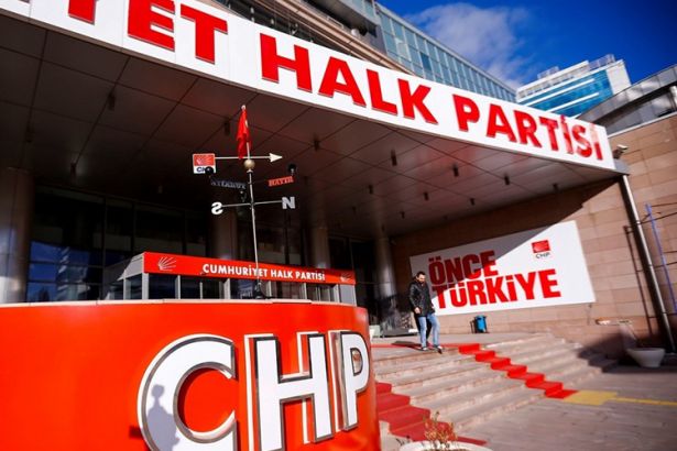 CHP'li Esat Altıngün AKP'den aday oldu